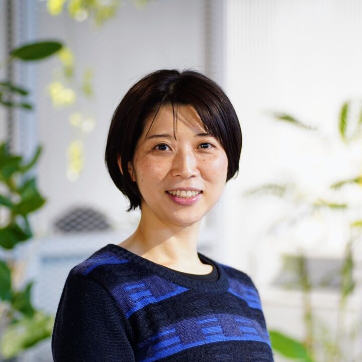 鈴木 智里